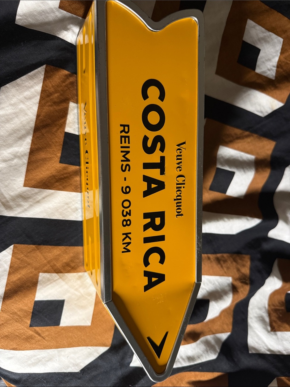 Veuve Clicquot Costa Rica Metal Sign Champagne Storage Tin sliding Gift Yellow